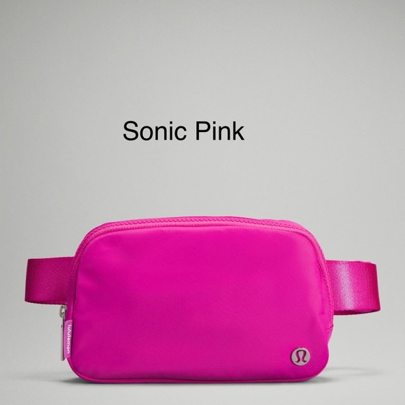 lululemon athletica Handbags - Lululemon sonic pink Everywhere Belt Bag 1L